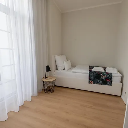 Nadherny Apartman V Centre Kupelov Διαμέρισμα *